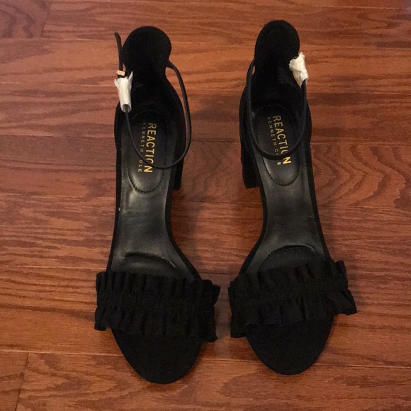 Reaction Kenneth Cole Block-Heel Sandals - Picture 1 of 6